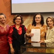 Posse  Claudia